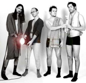 Isten Háta Mögött 2006-2010