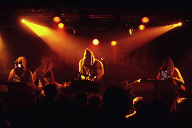 A Phoenix Music Hungary és a Fucktothemusic bemutatja: Kayo Dot és Botanist a Gozsdu Manó Klubban!