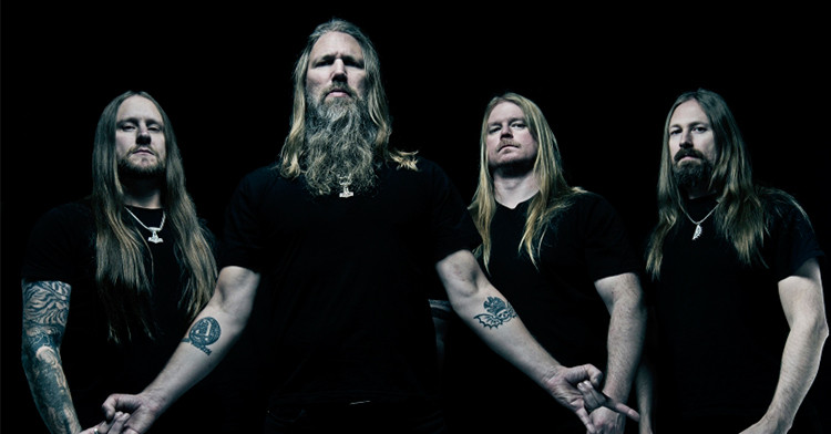 Az Amon Amarth igazi csatametál-klipben aprít