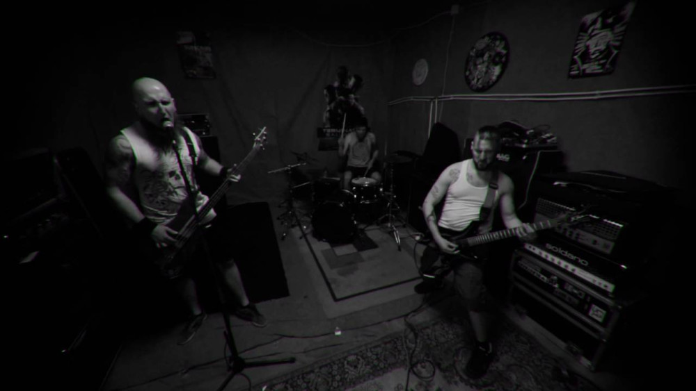 Új dallal jótékonykodik a The Ghost Inside javára a Billog