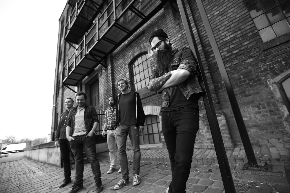 Múltidéző, progos, jamelős EP-vel tért vissza a Sunrise Circus