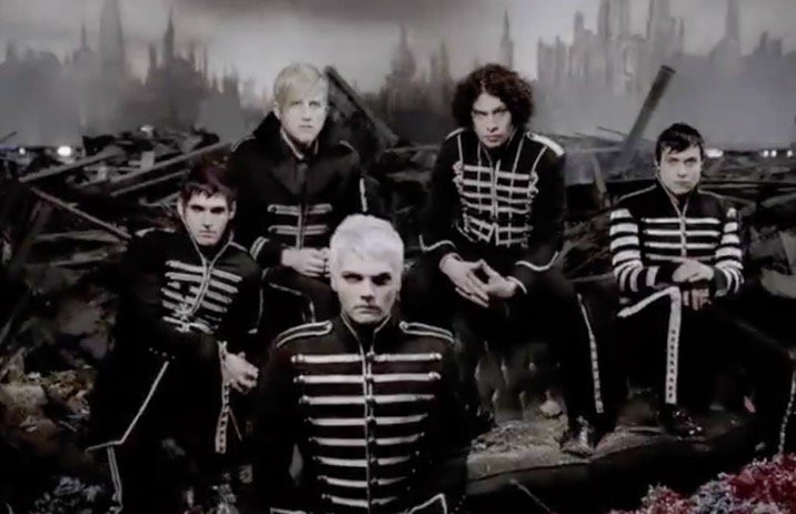 13 zenekar feldolgozta a My Chemical Romance idén 10 éves lemezét, a The Black Parade-t