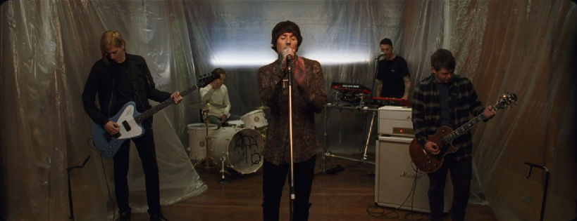 A Bring Me the Horizon új klipje nehéz kérdéseket hagy maga után