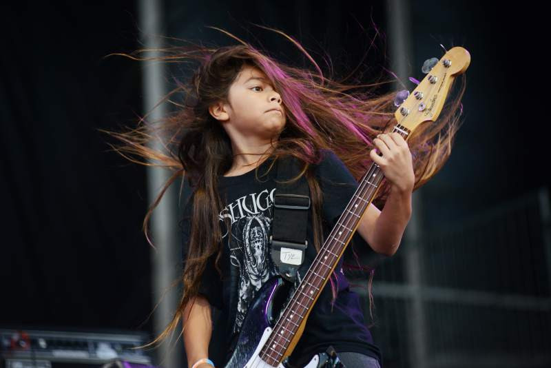 A Metallica basszerének 12 éves fiával megy turnézni a Korn