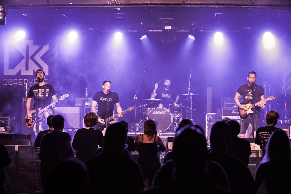 Friss színt hoz a hazai hardcore-ba a Warren