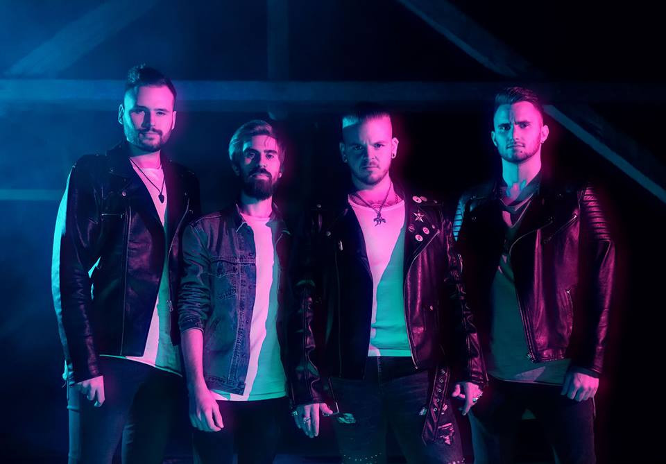 A Down for Whatever metálba mártotta a Wellhello slágereit