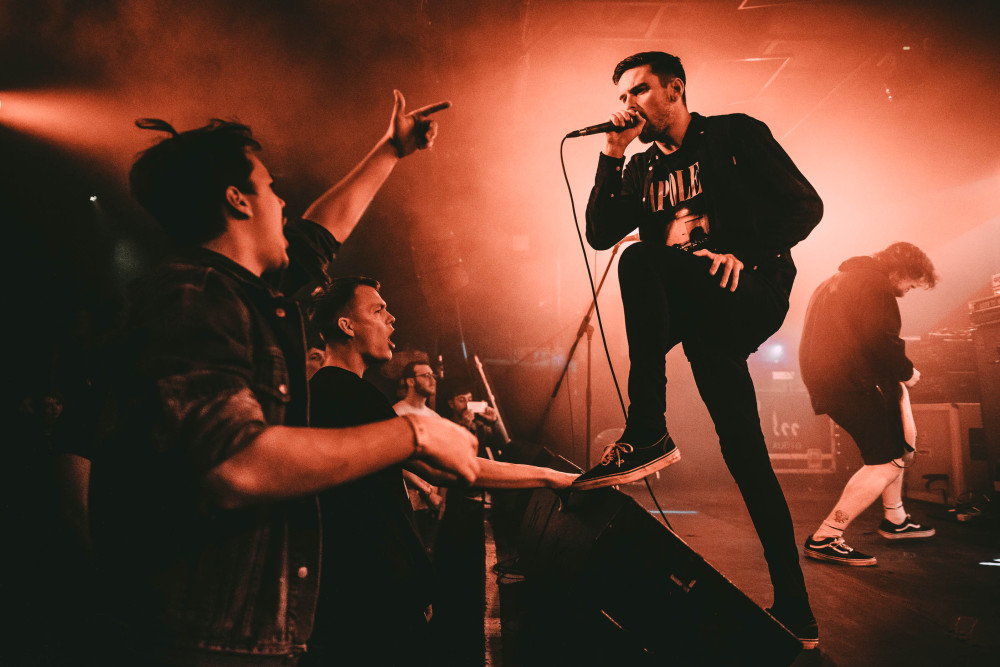 Itt az új Napoleon-lemez első dala klippel együtt