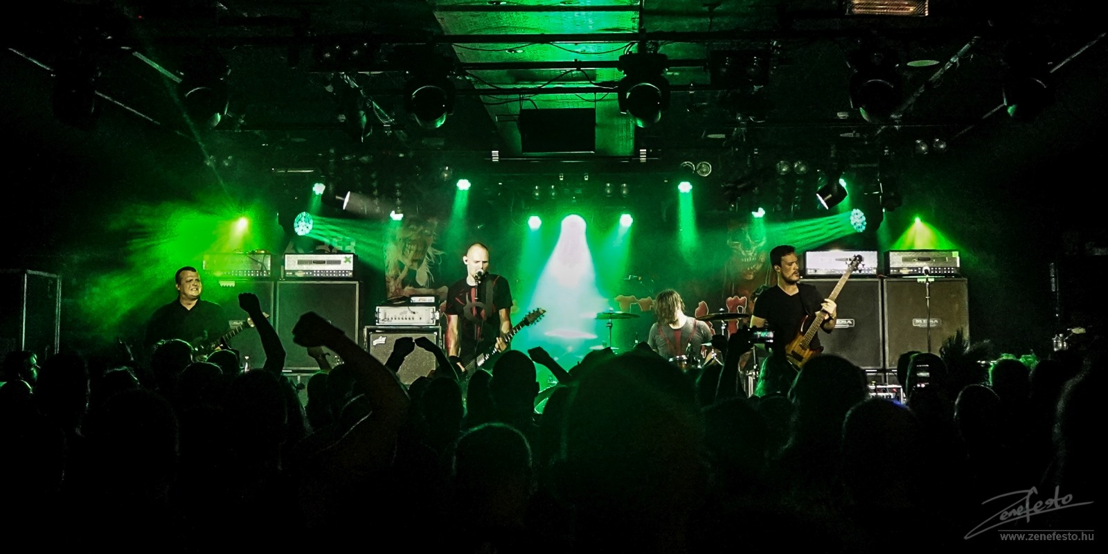 Új koncertklipet adott ki a Slytract