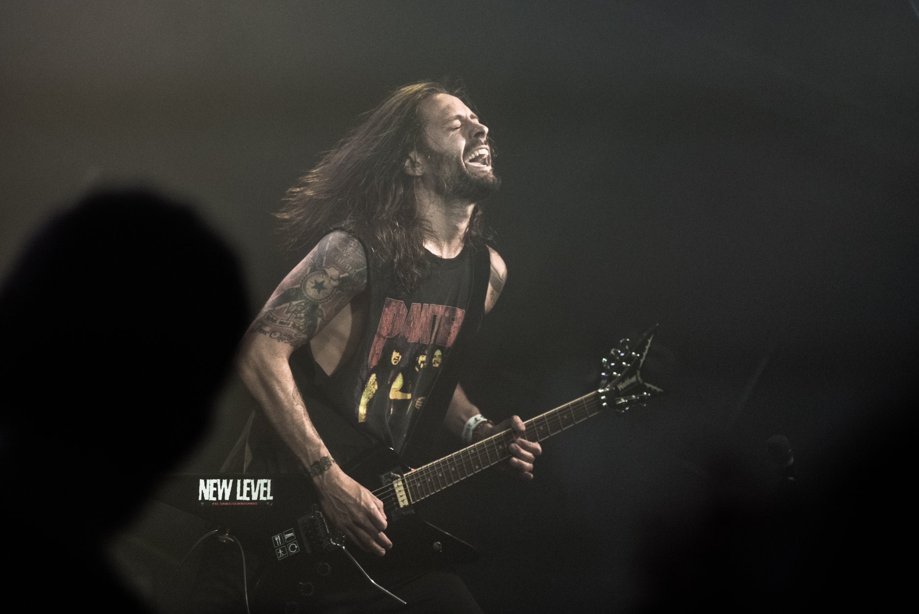 Rap metal-számmal debütált Vörös Attila új bandája, a Live Life Hard