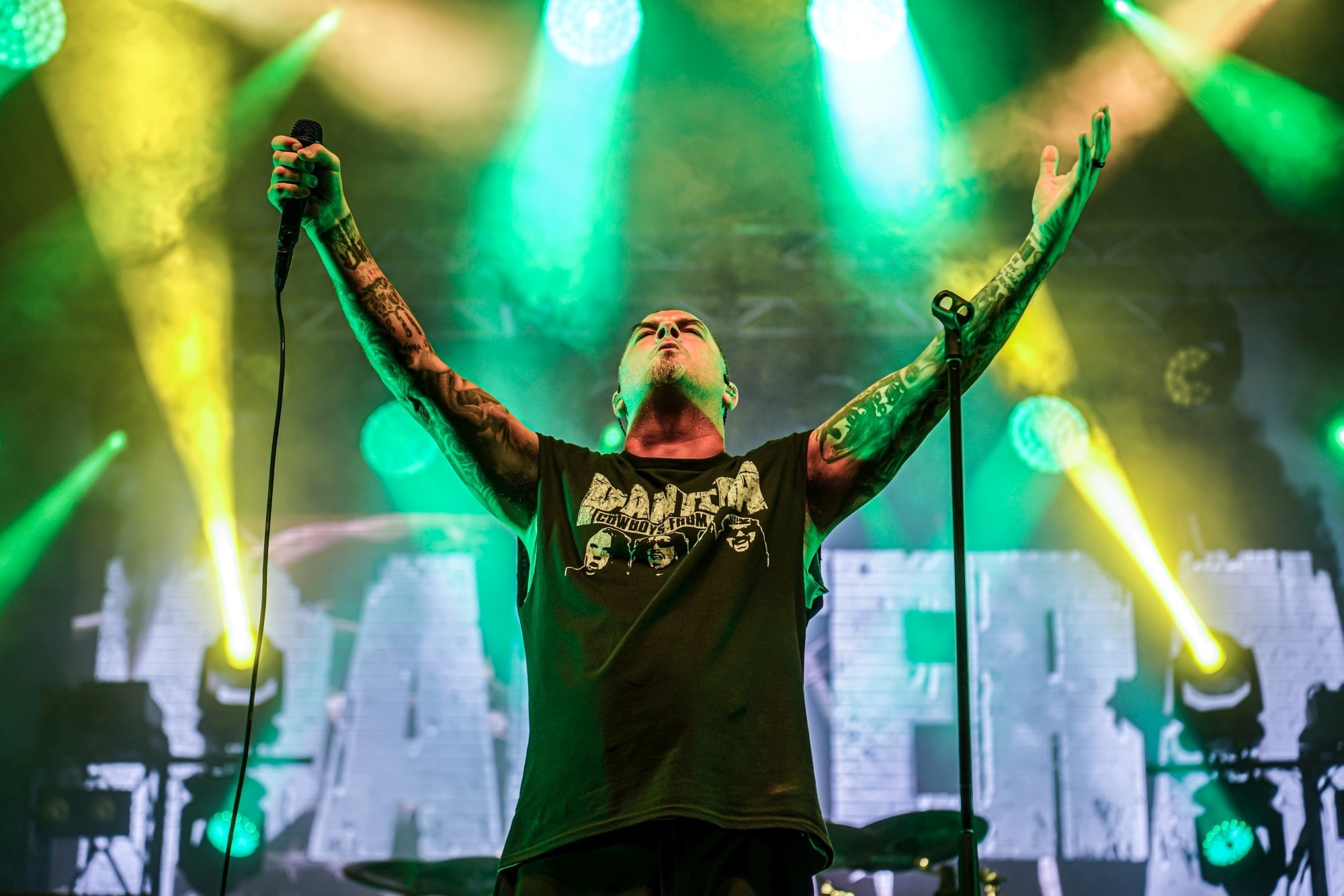 A Pantera halott és élvezi