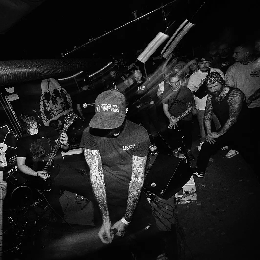Straight Edge & Proud: európai sXe válogatáslemezen pusztít a veszprémi Escalate