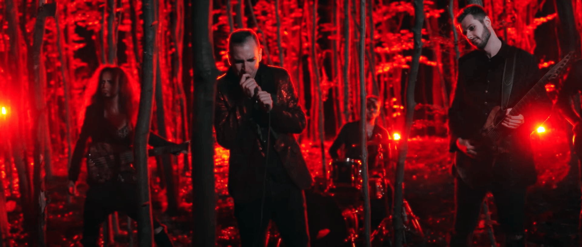 Videoklippel örvendezteti meg a Chelsea Grin énekesével közös dalát a Heedless Elegance