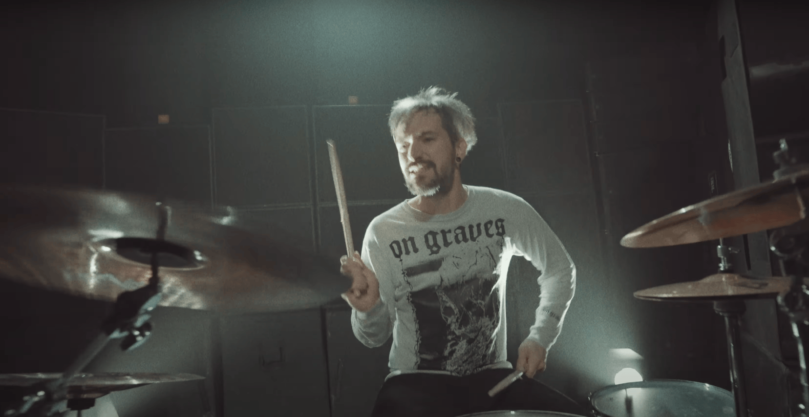 Ha te sem tudod, hogy mit tegyél, nézd meg a Fish! új klipjét!