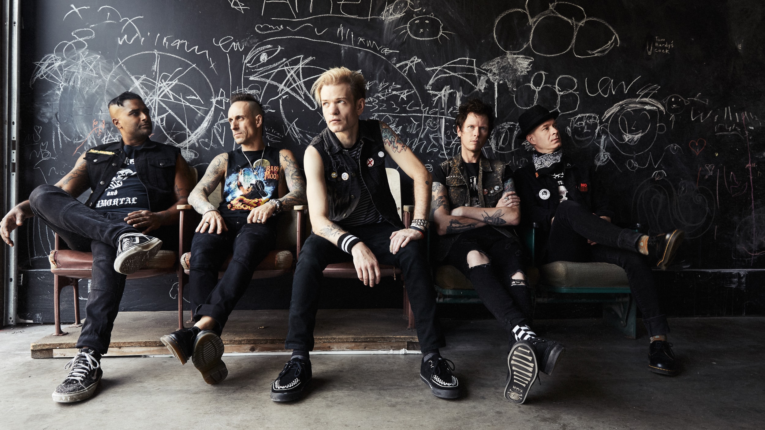 A The Punk Rock Museumban hepajkodik a Sum 41 az új klipjében