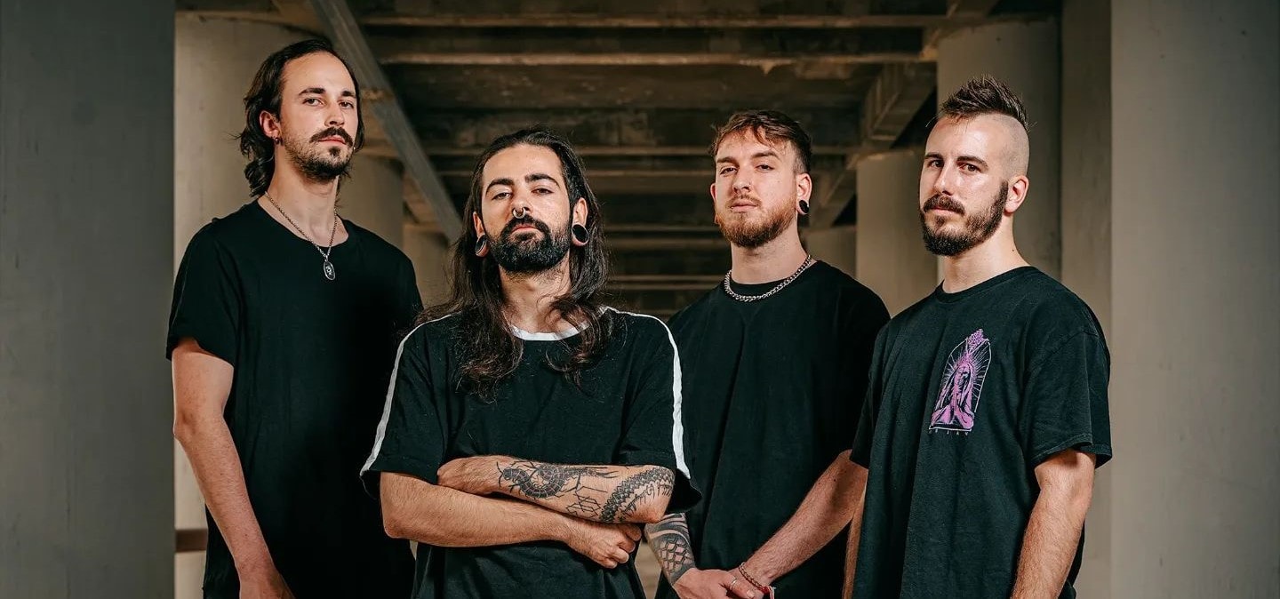 A spanyol Bonecarver az új lemeze mindegyik számába meghívott egy menő deathcore-vokalistát