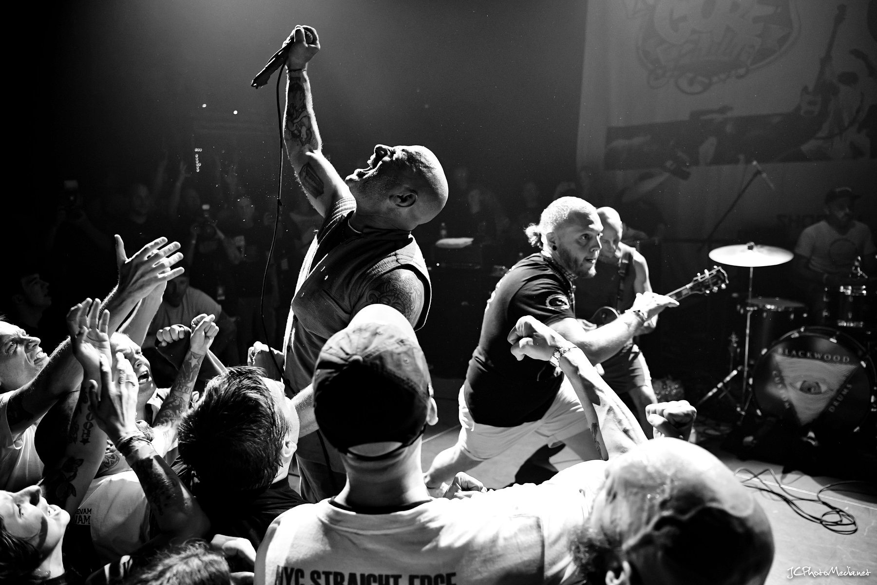 Jubileumi koncertet tart áprilisban Budapesten a Shelter